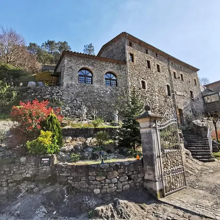 Bed & Breakfast Le Moulin Du Temps -chambres Et Lounge Bar Au Bord De La Riviere Corbes